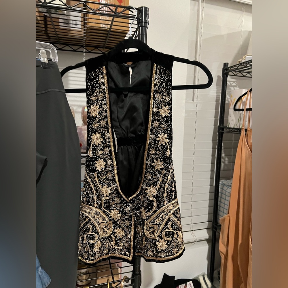 Free People Giselle Bohemian Velvet Beaded Vest, MED NWOT - Picture 6 of 8